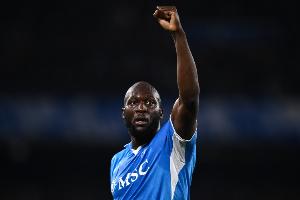 体育分析-那不勒斯前总监：卢卡库如果接受手术，最多可能缺席八个月时间