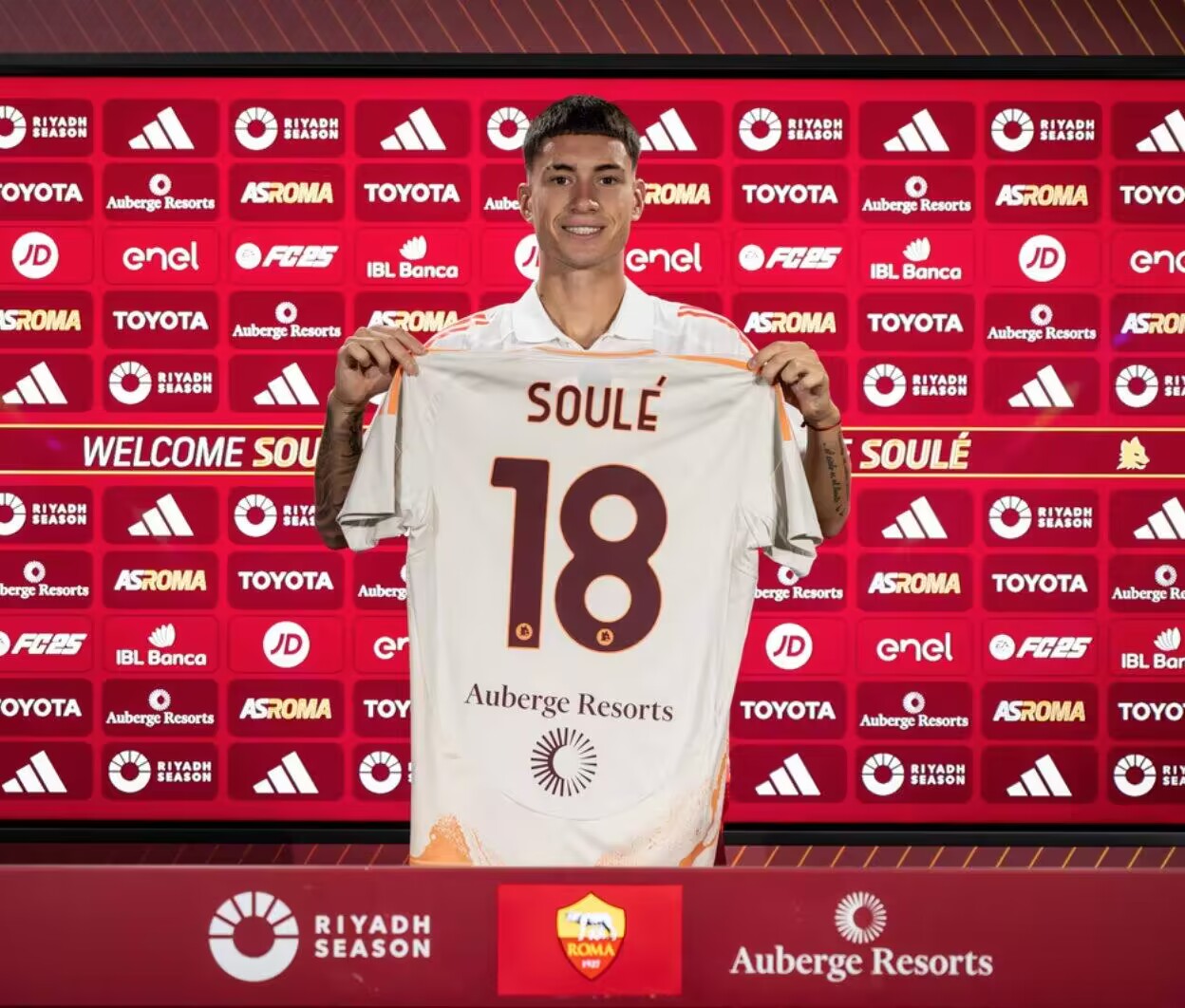 体育资讯-意媒：多特蒙德与斯图加特瞄准苏莱，罗马拒绝3000万欧元报价